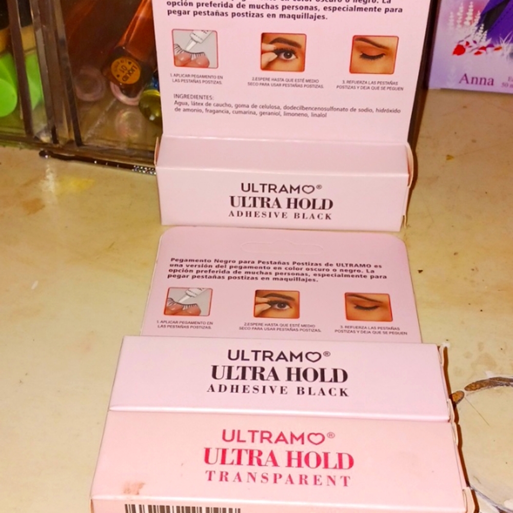Lash glue